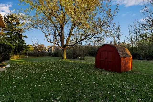 $499,900 | 334 South Forest Road, Amherst, NY 14221