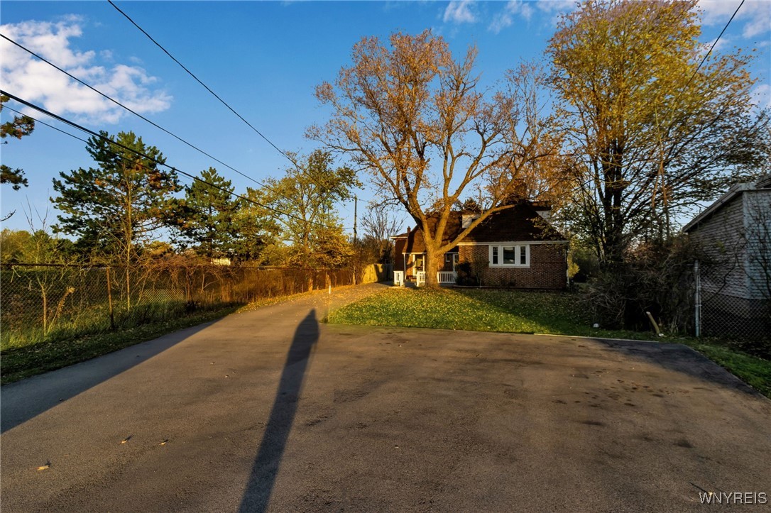 334 South Forest Road Amherst, NY 14221 - Photo 35 of 44 Parking area
