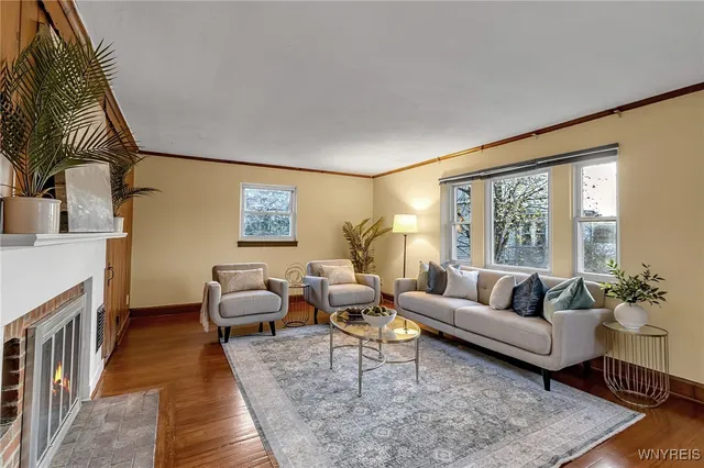 $499,900 | 334 South Forest Road, Amherst, NY 14221