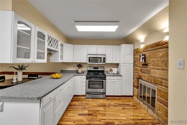 $499,900 | 334 South Forest Road, Amherst, NY 14221