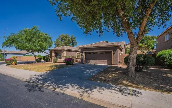 $2,950 | 4230 East Firestone Drive, Chandler, AZ 85249