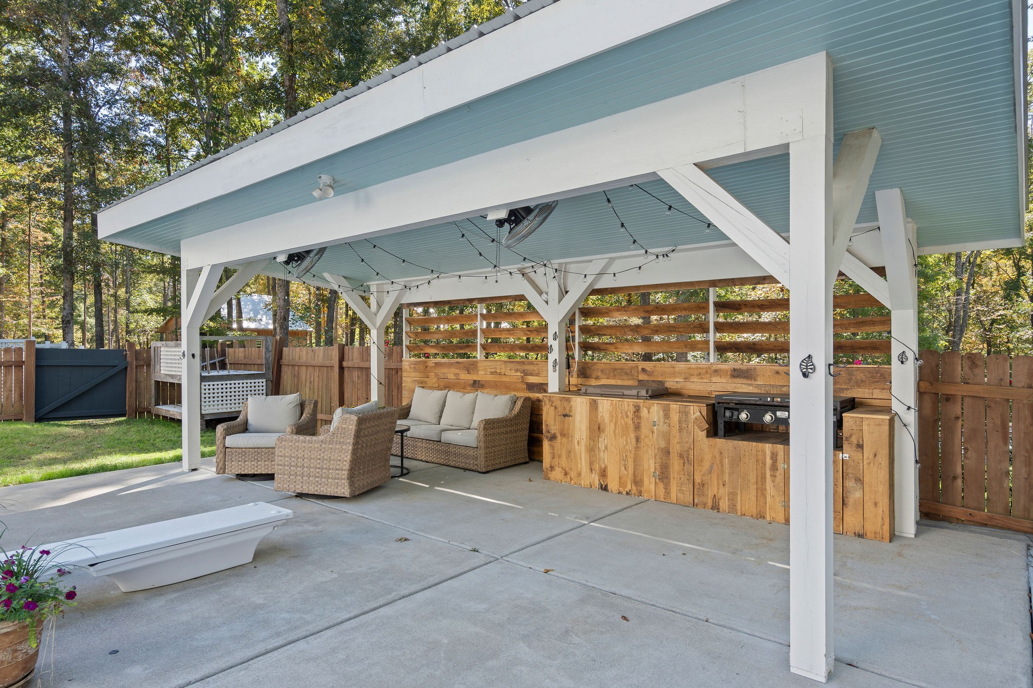 5616 Pinewood Road Franklin, TN 37064 - Photo 48 of 82 a view of living room with patio