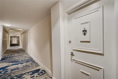 $3,950 | 5161 Collins Avenue, Unit 516, Miami Beach, FL 33140