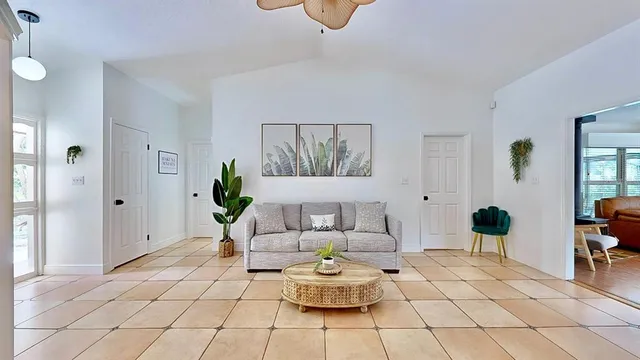 $2,600 | 11805 West Fisherman Lane, Homosassa, FL 34448