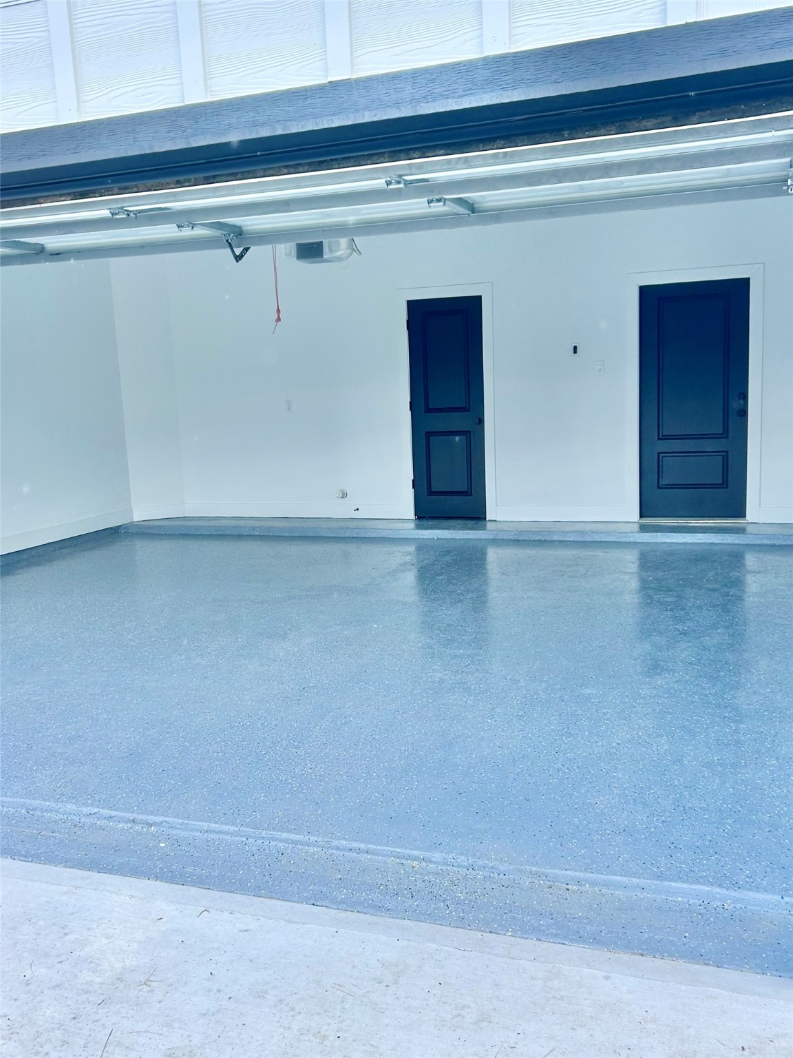 8136 Chateau Street Houston, TX 77028 - Photo 31 of 33 a view of an empty room