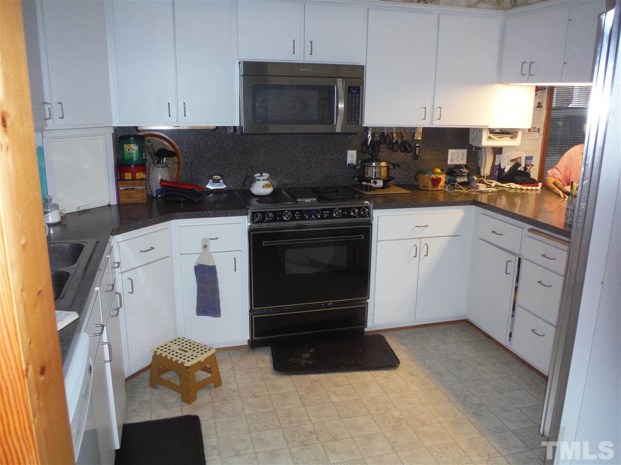 3528 Arthur Pierce Road Apex, NC 27539 - Photo 3 of 8 Gallery Image 3