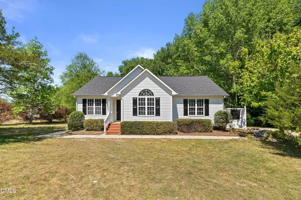 $330,000 | 105 McCoy Drive, Smithfield, NC 27577