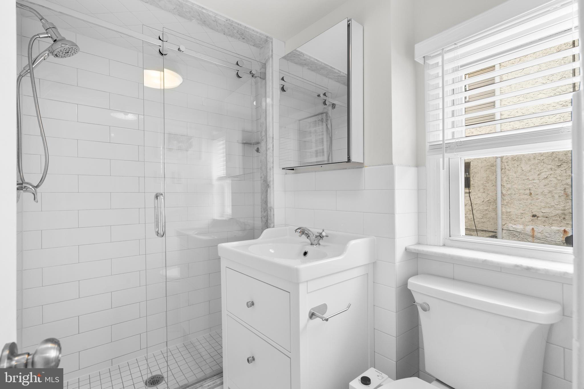 1639 Addison Street Philadelphia, PA 19146 - Photo 9 of 16