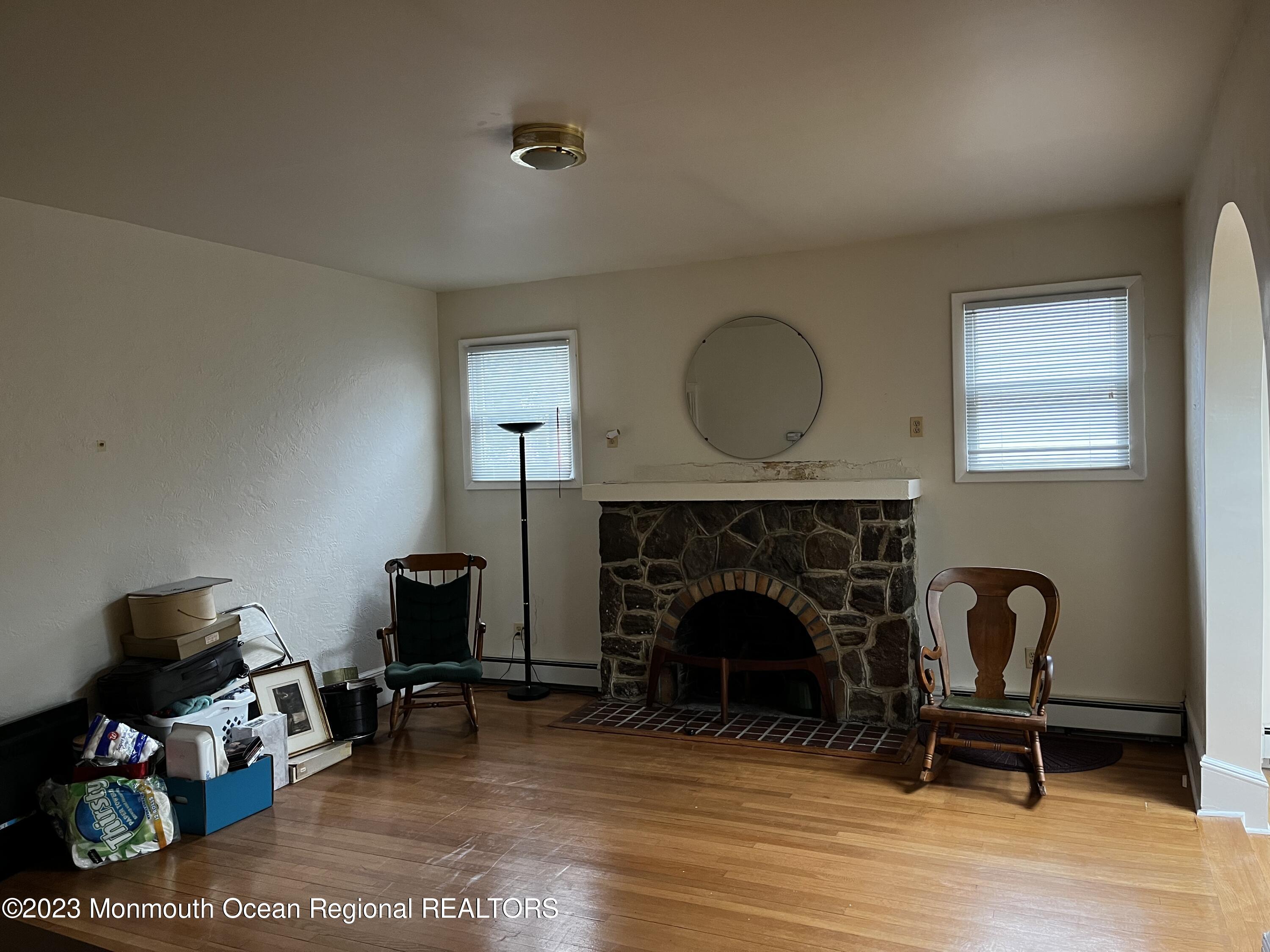 362 Prospect Avenue Little Silver, NJ 07739 - Photo 2 of 4 Living room