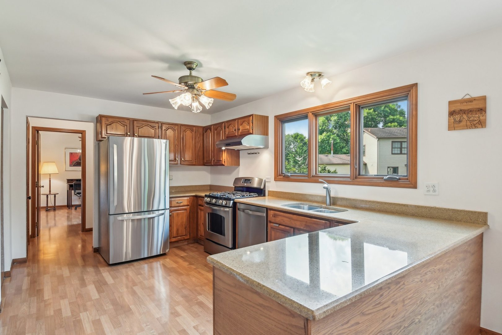 1161 Sequoia Road Naperville, IL 60540 - Photo 10 of 46 Gallery Image 10