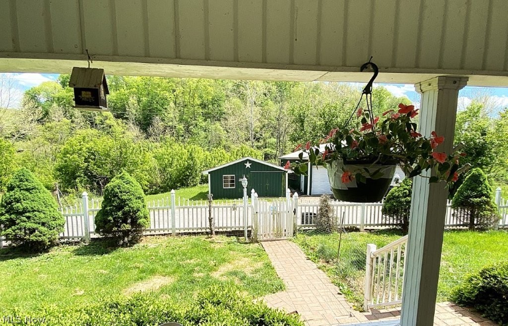 2174 Middle Fork Road Reedy, WV 25270 - Photo 9 of 50