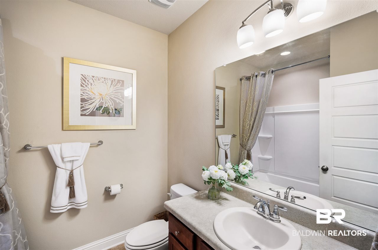 9230 Appache Lane Daphne, AL 36526 - Photo 25 of 41 Bathroom 2