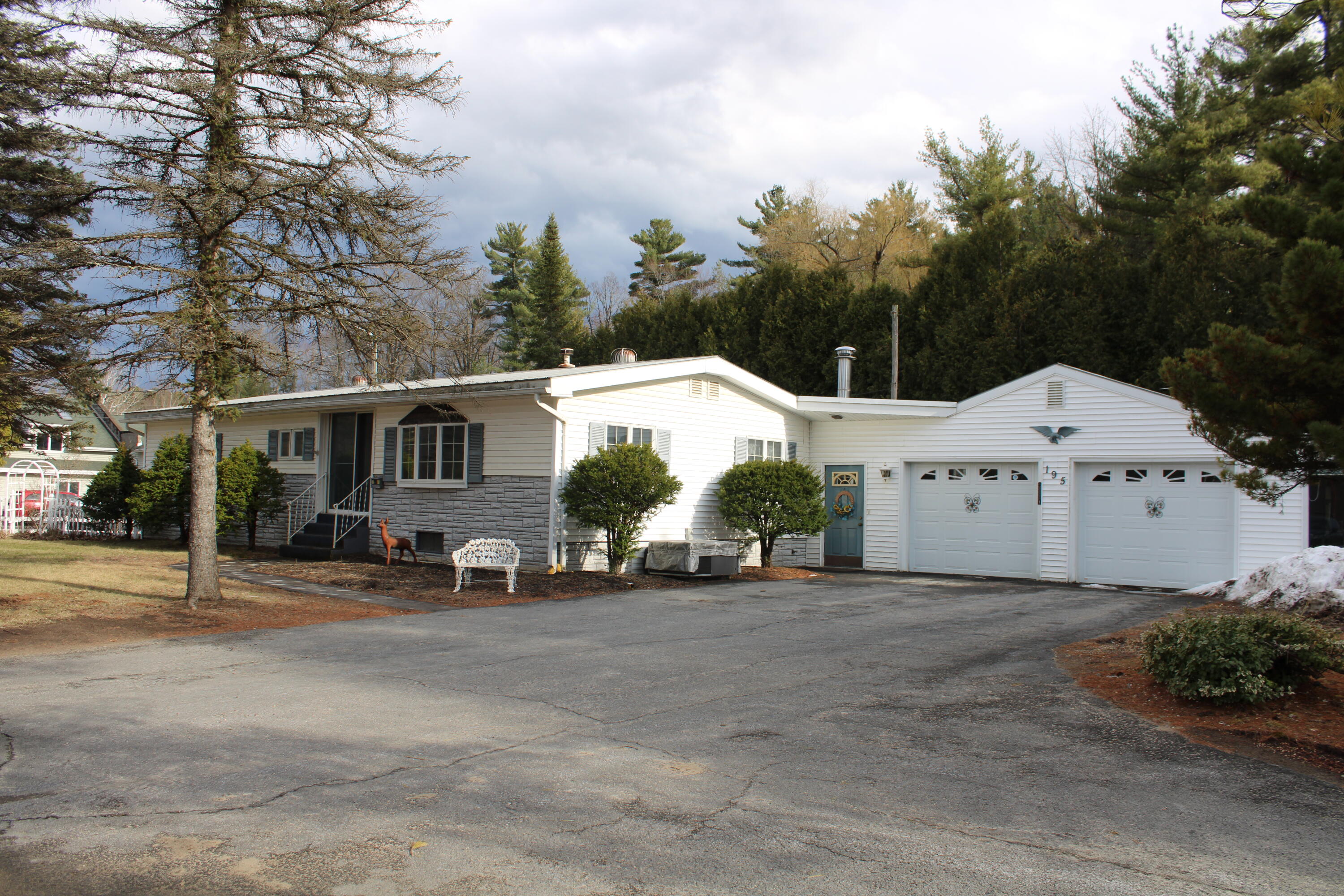 195 Irish Settlement Road Plattsburgh, NY 12901 - Photo 1 of 20 Gallery Image 1