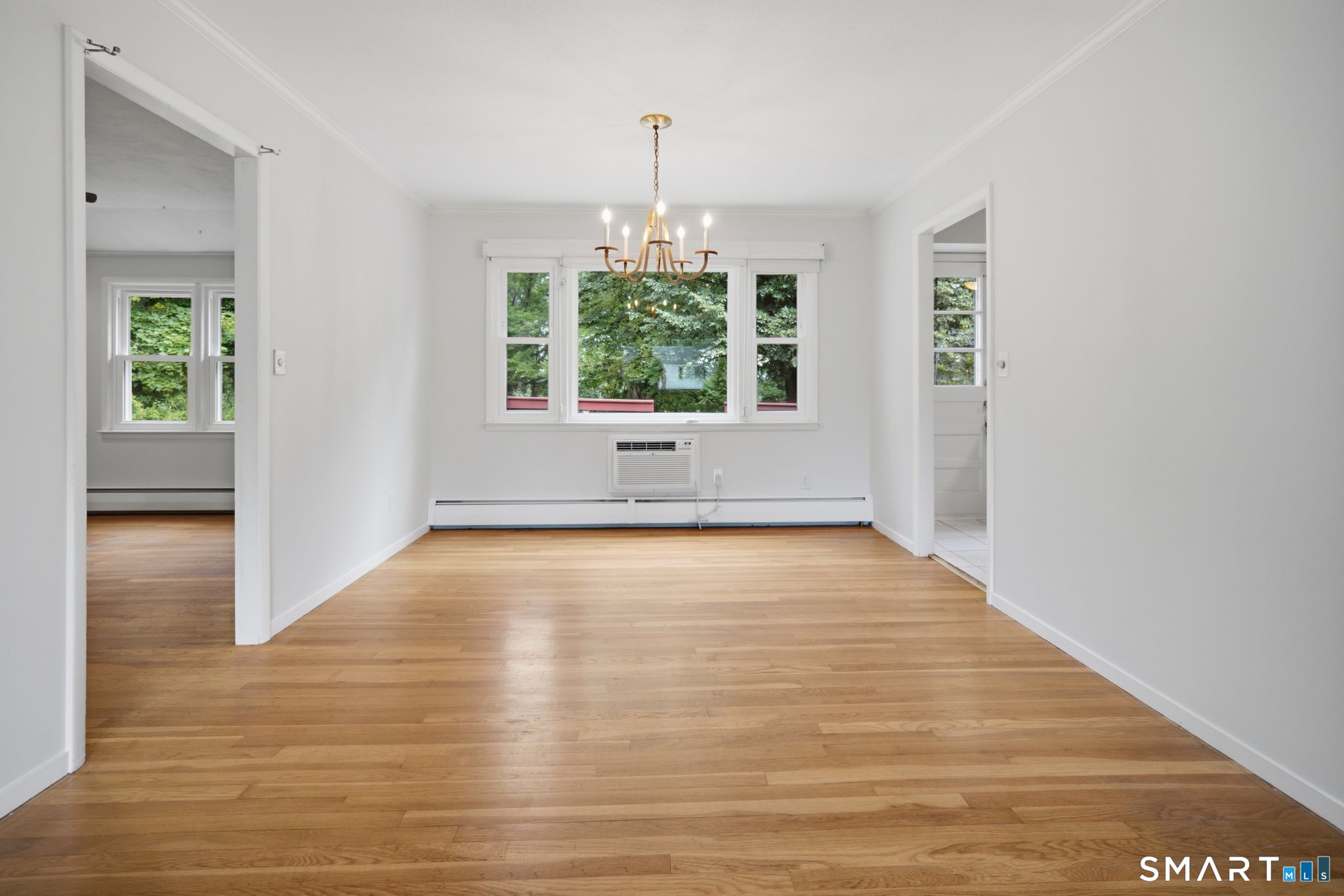 19 Sycamore Road Bloomfield, CT 06002 - Photo 11 of 38 Gallery Image 11