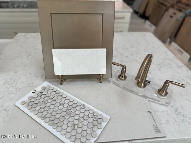 77 Aspendale Road Ponte Vedra, FL 32081 - Photo 4 of 13 a bathroom with a sink