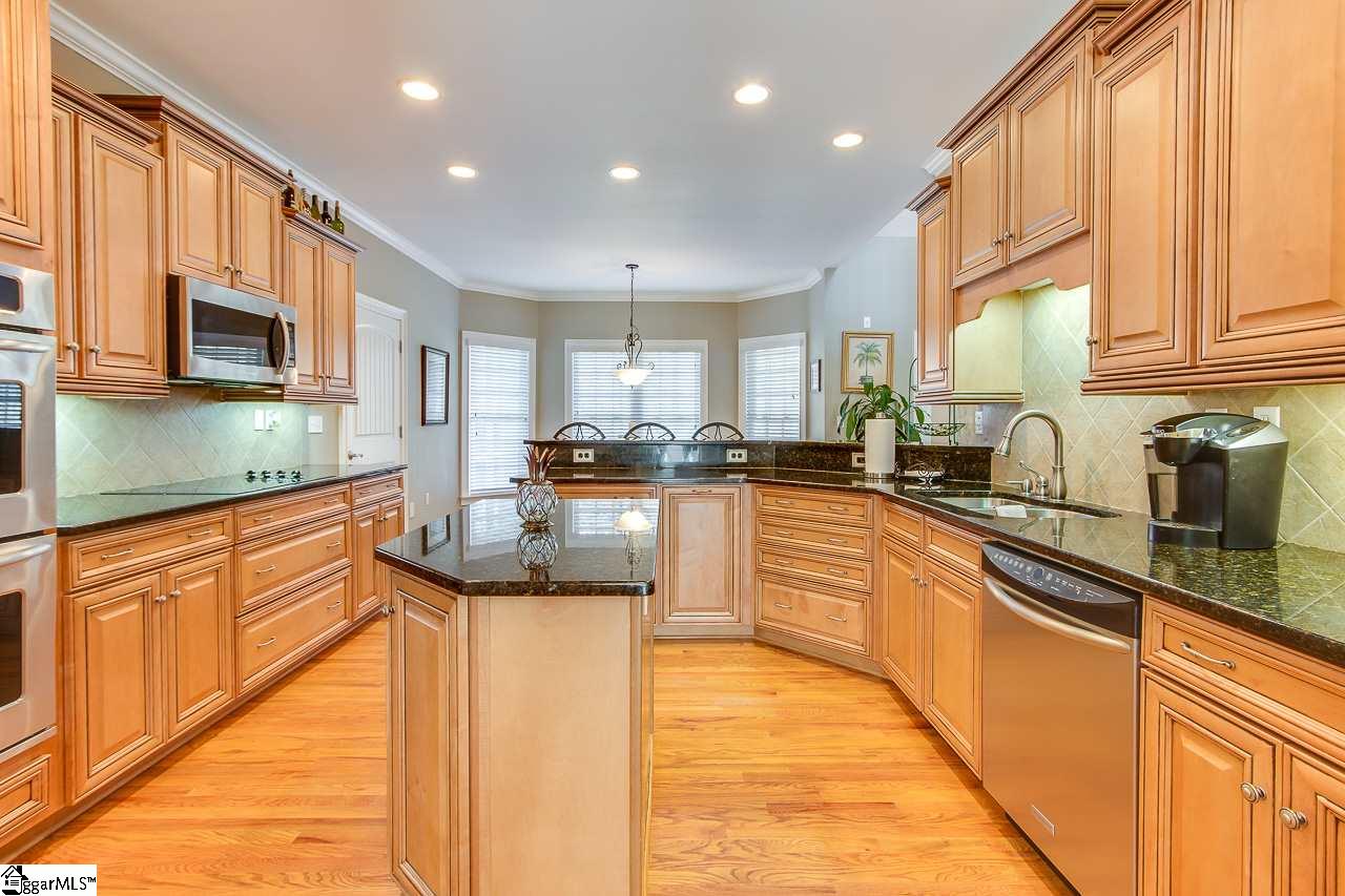 324 McKittrick Bridge Road Fountain Inn, SC 29644 - Photo 11 of 33