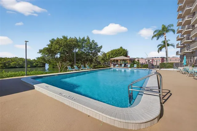 $359,000 | 7050 Sunset Drive South, Unit 601, South Pasadena, FL 33707