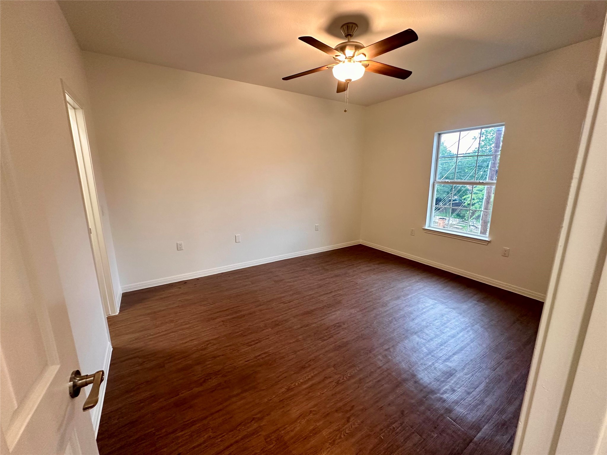 4713 Santa Anna Street Austin, TX 78721 - Photo 19 of 34