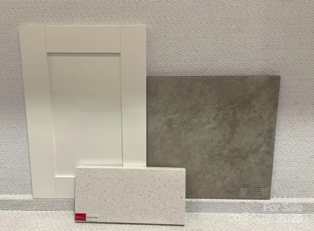 $527,500 | 352 Catawba Avenue, Davidson, NC 28036