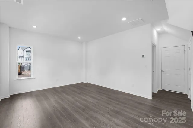 $527,500 | 352 Catawba Avenue, Davidson, NC 28036