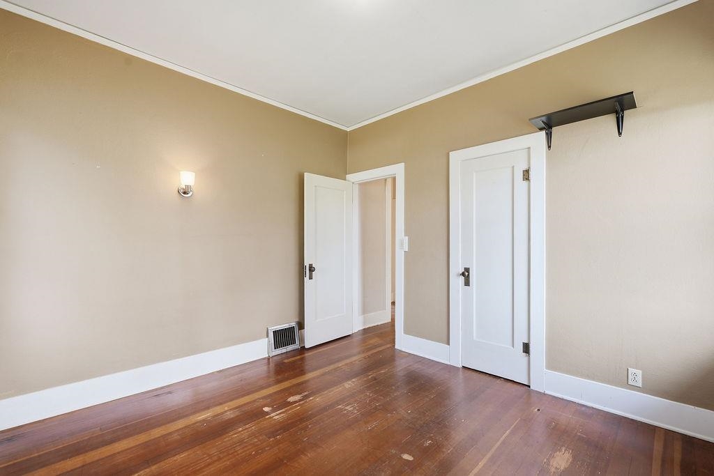 113 North 4th Street Cheney, WA 99004 - Photo 13 of 38