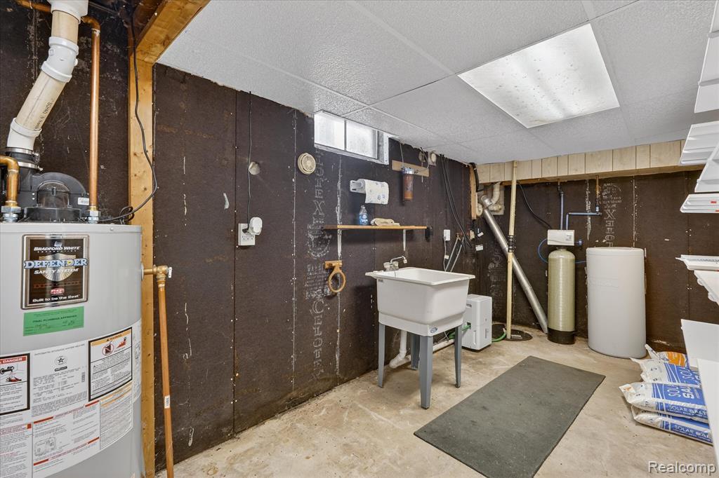 992 West Bennington Road Owosso, MI 48867 - Photo 38 of 61