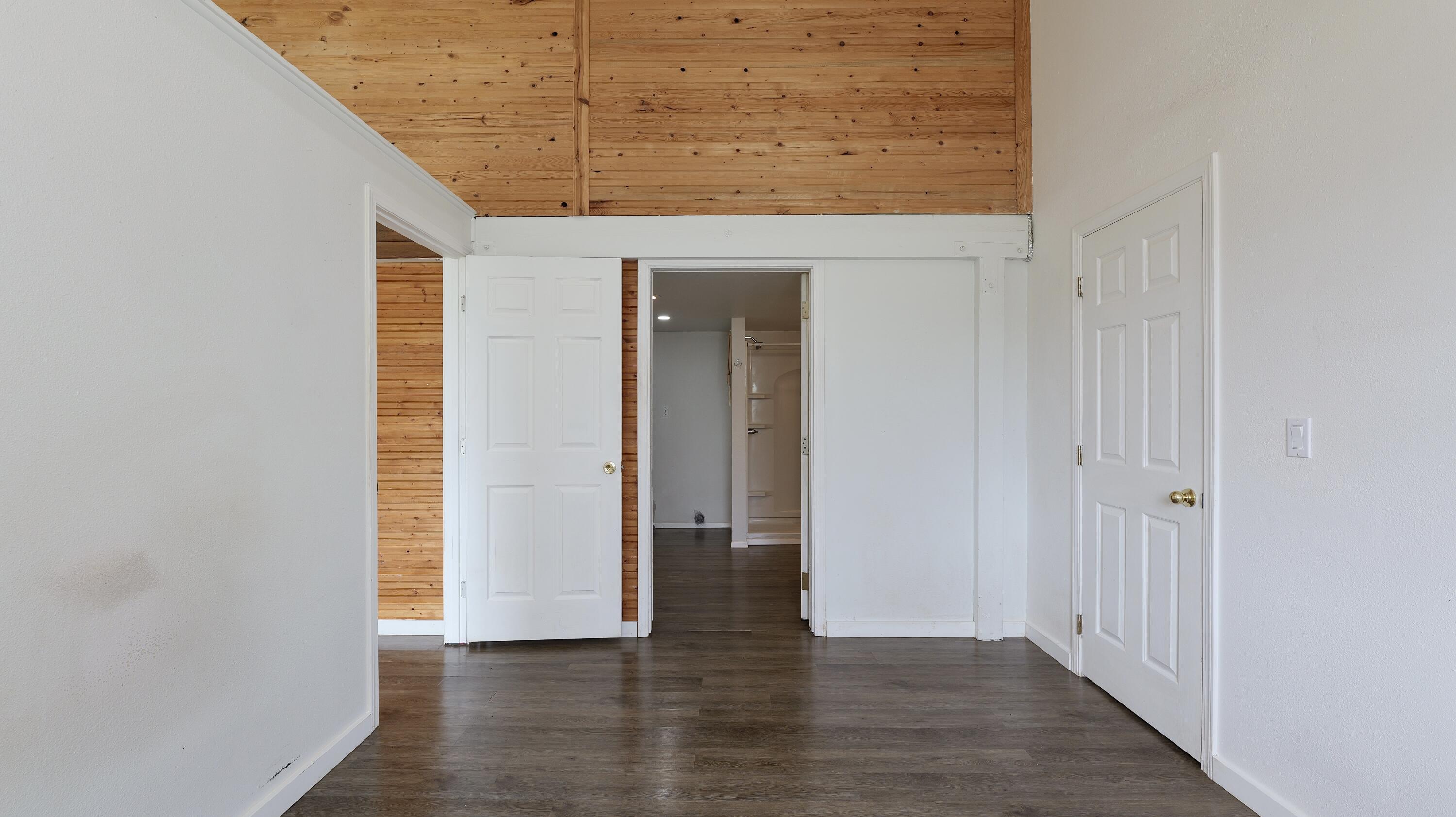 509 Derby Road Eagle Point, OR 97524 - Photo 17 of 49 Primary Bedroom