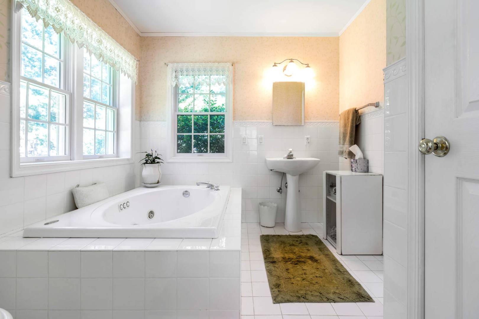57 Pheasant Road Sag Harbor, NY 11963 - Photo 13 of 20 Gallery Image 13