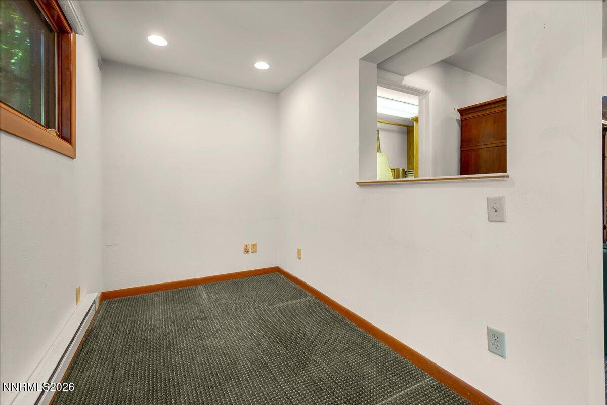 100 Moore Lane Reno, NV 89509 - Photo 38 of 82 40-040