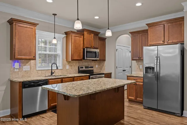 $2,450 | 3982 Old US 421, Lillington, NC 27546