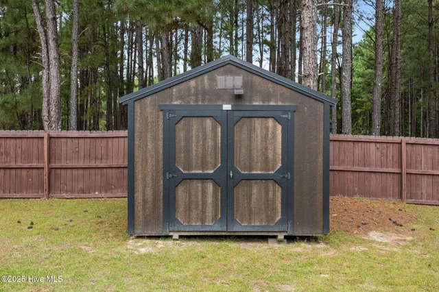 $2,450 | 3982 Old US 421, Lillington, NC 27546