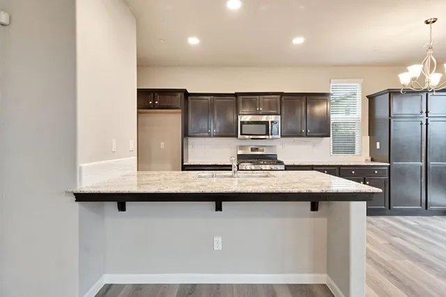 $419,990 | 1312 Joy Drive, Clovis, CA 93619