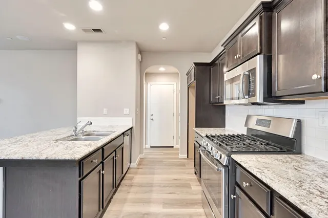 $419,990 | 1312 Joy Drive, Clovis, CA 93619