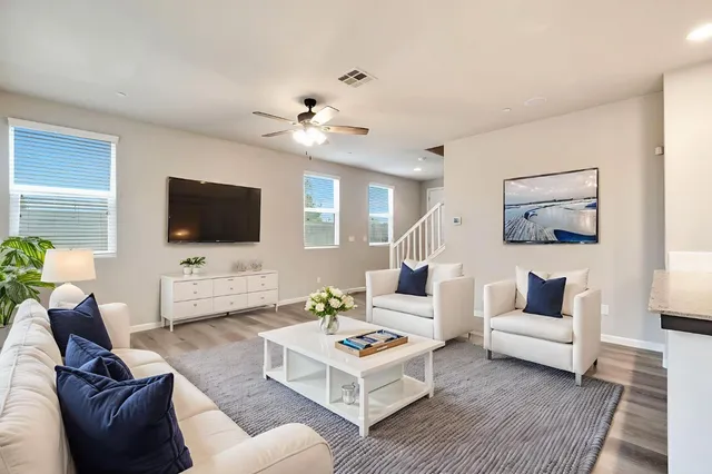 $419,990 | 1312 Joy Drive, Clovis, CA 93619