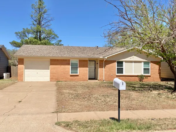 $1,450 | 2128 74th Street, Lubbock, TX 79423