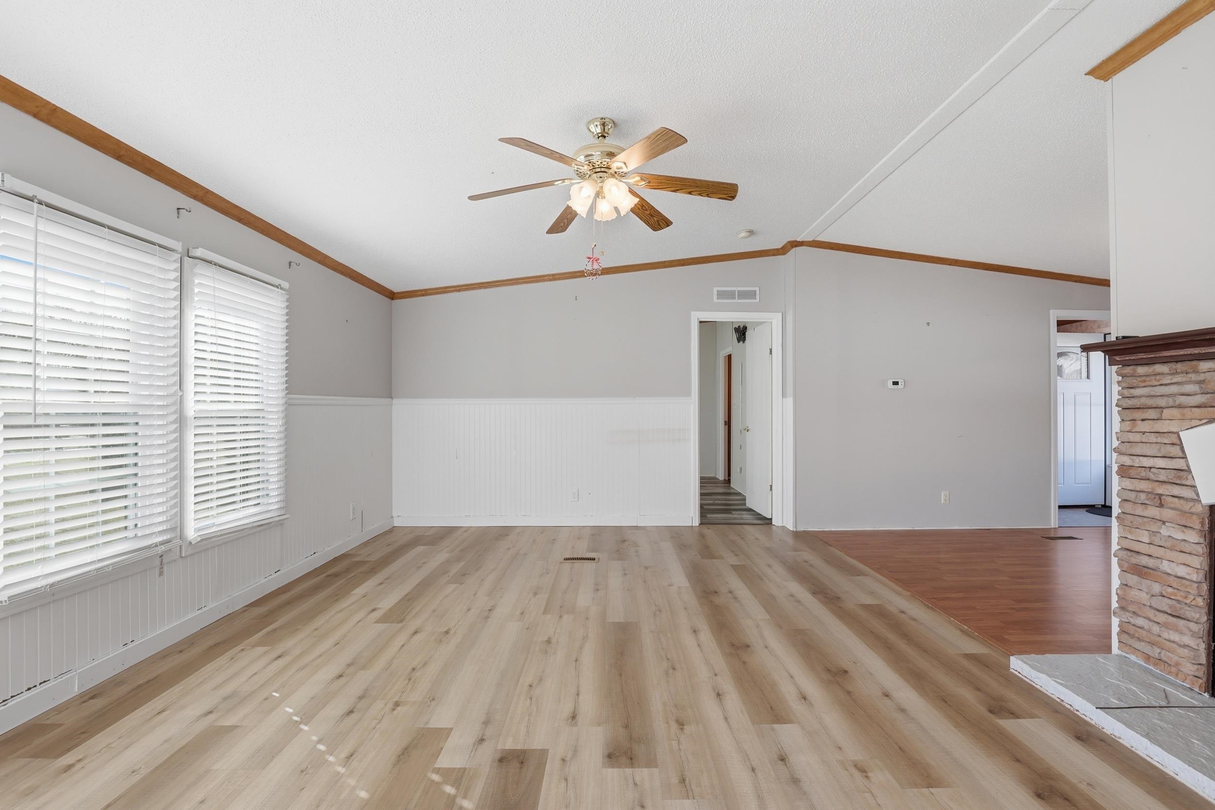 335 Bright Leaf Road Loris, SC 29569 - Photo 4 of 34