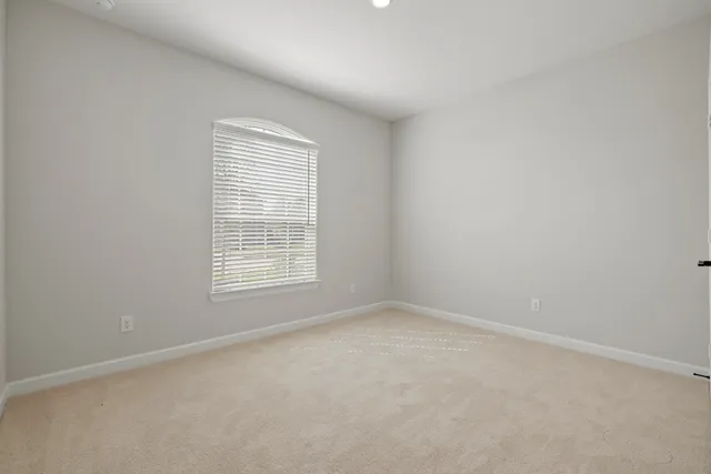 $2,635 | 3106 Banyan Drive, Texas City, TX 77510