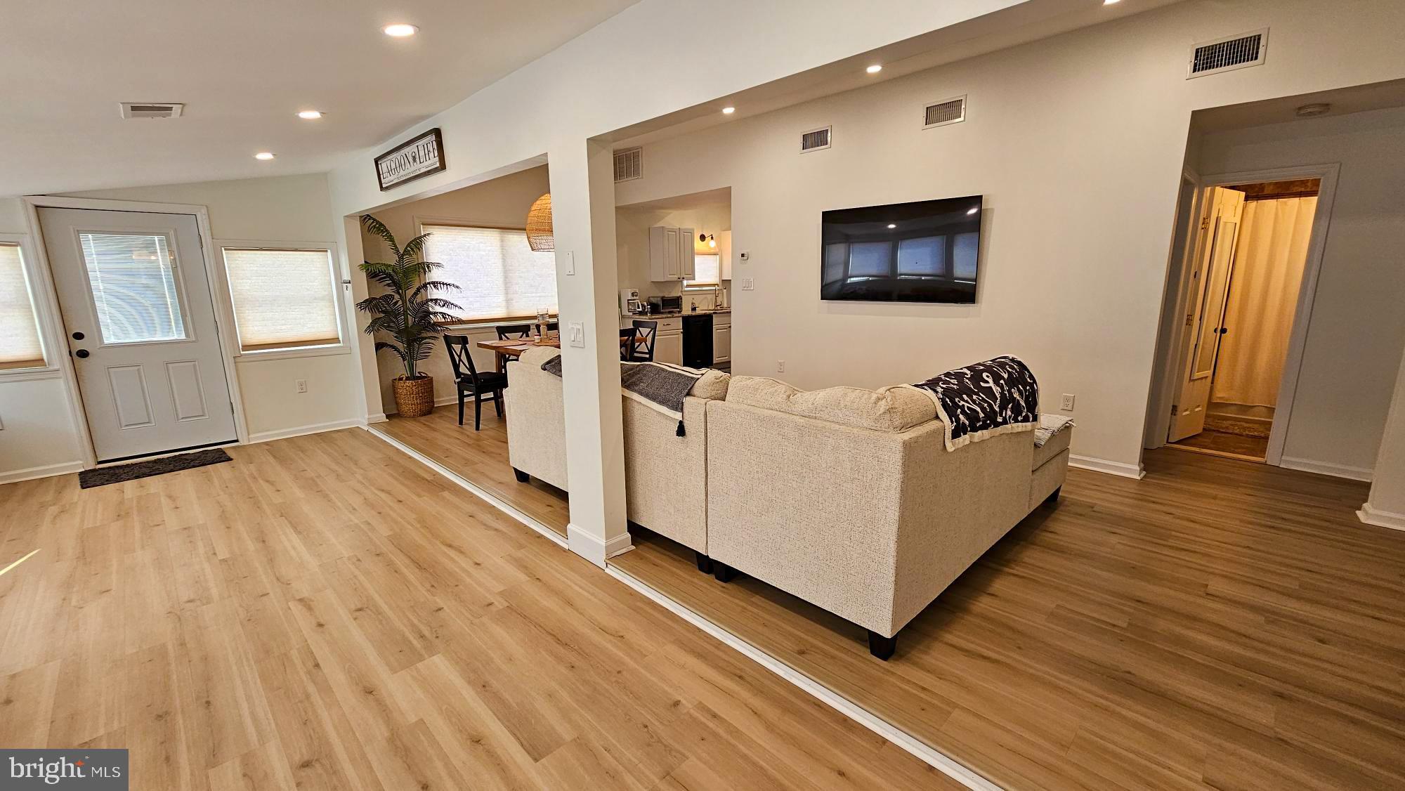 52 Nancy Drive Manahawkin, NJ 08050 - Photo 14 of 26