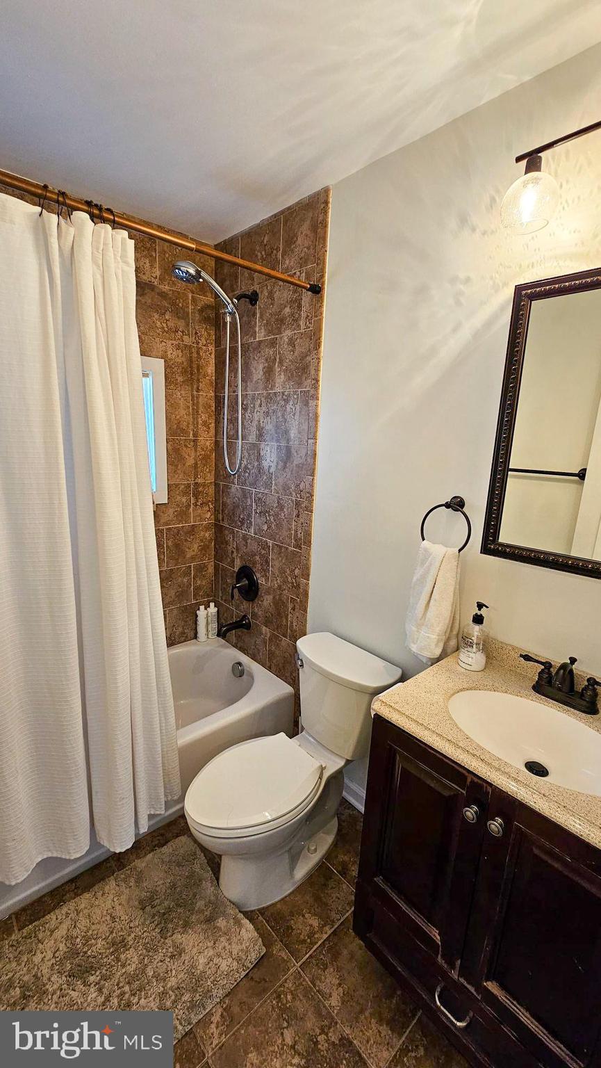 52 Nancy Drive Manahawkin, NJ 08050 - Photo 22 of 26