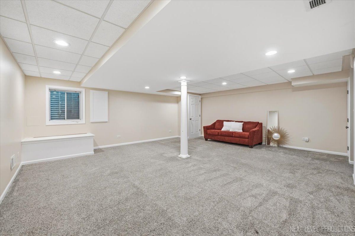 2712 Stockton Road Naperville, IL 60564 - Photo 19 of 43