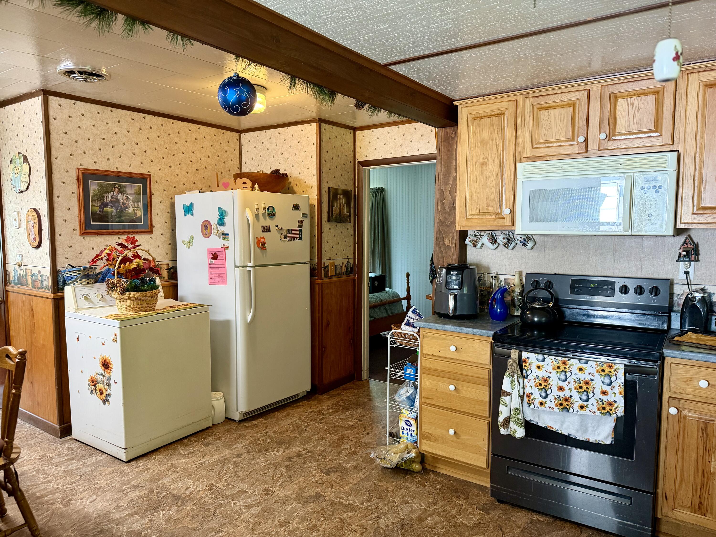 41 Junction Road Malone, NY 12953 - Photo 5 of 23