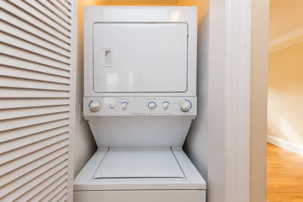 $2,145 | 3508 West Cortland Street, Unit 2N, Chicago, IL 60647