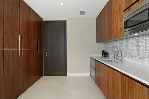 $6,250,000 | 9705 Collins Avenue, Unit 501N, Bal Harbour, FL 33154