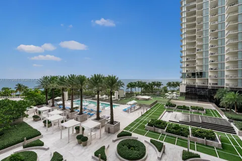 $6,250,000 | 9705 Collins Avenue, Unit 501N, Bal Harbour, FL 33154