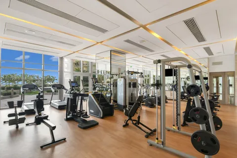 $6,250,000 | 9705 Collins Avenue, Unit 501N, Bal Harbour, FL 33154