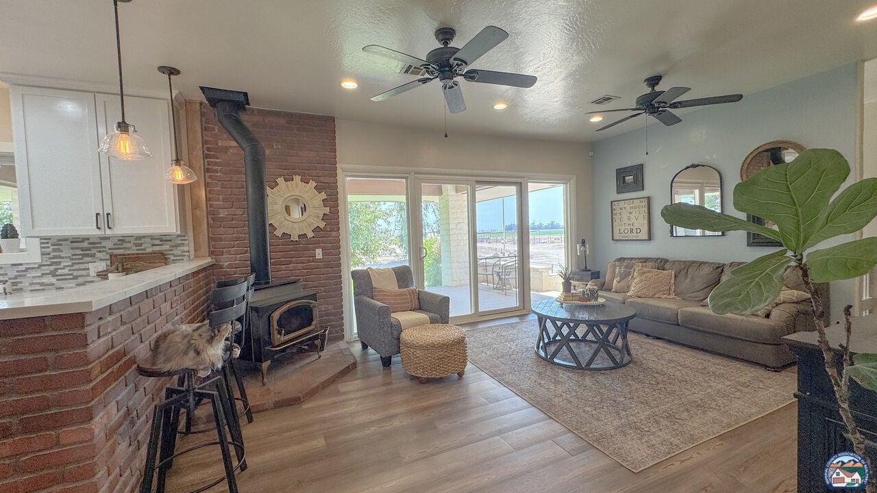 1953 Bowker Road El Centro, CA 92243 - Photo 6 of 31 Gallery Image 6