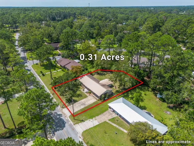 $214,000 | 1703 Rainbow Drive, Waycross, GA 31501