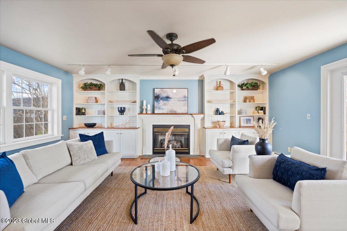 246 Whitehall Road Albany, NY 12209 - Photo 23 of 41 20-JUN07409