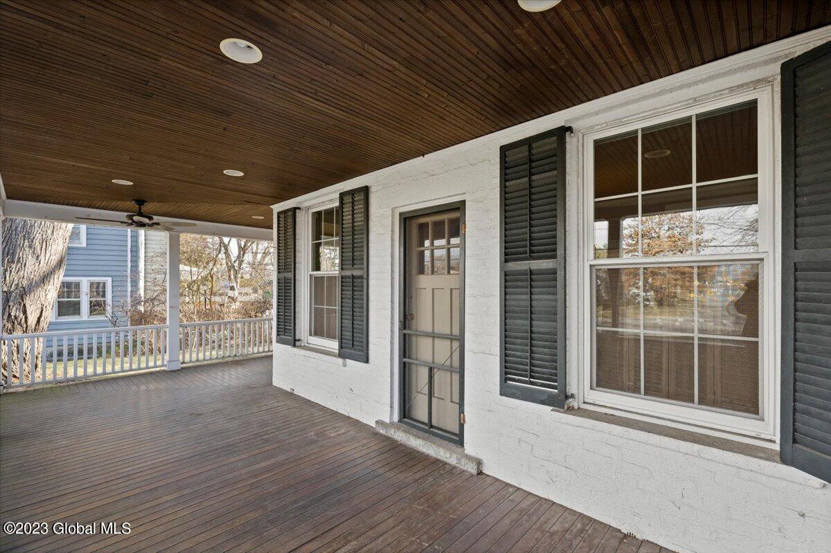 246 Whitehall Road Albany, NY 12209 - Photo 4 of 41 05-JUN07352