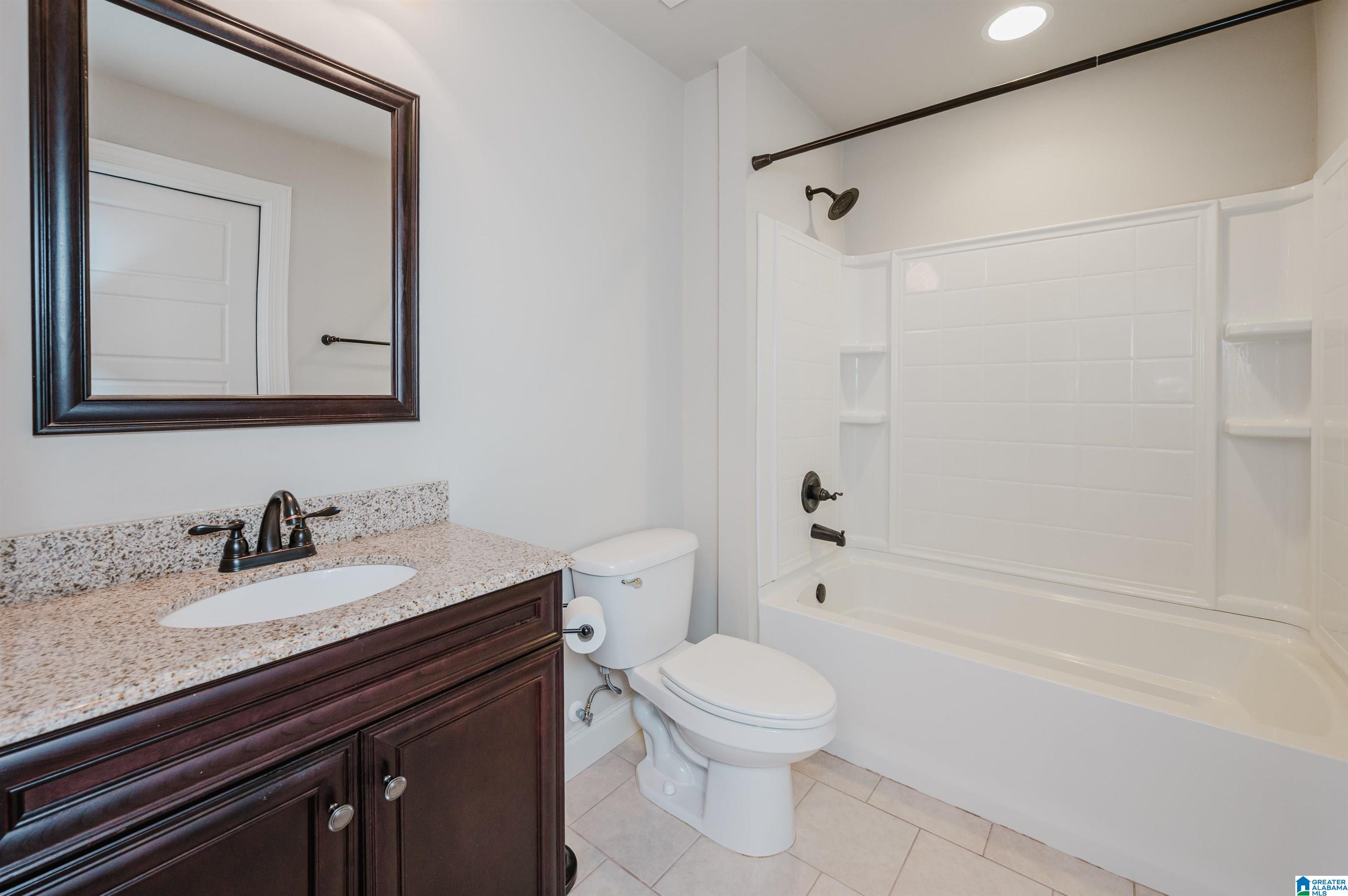 312 Dunrobin Circle Pelham, AL 35124 - Photo 10 of 73
